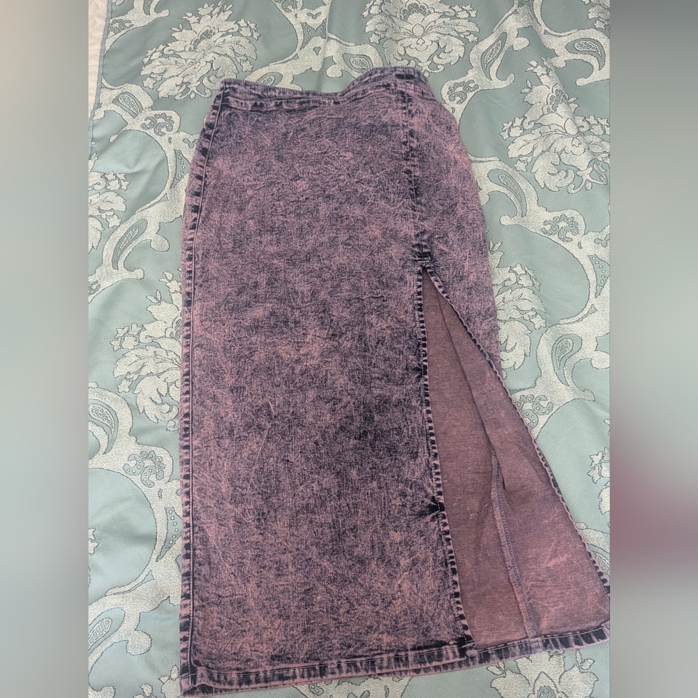 Elegant Pink Maxi Skirt